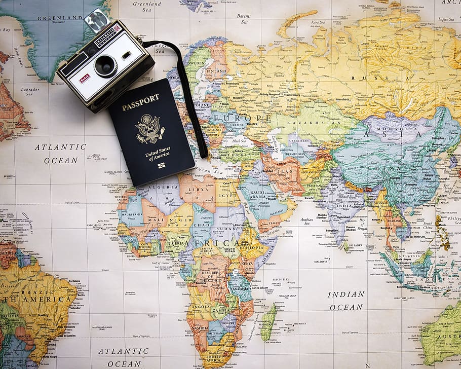 vendimia, gris, negro, cámara, pasaporte, mapa mundial, mapa, mundo, viaje, turismo
