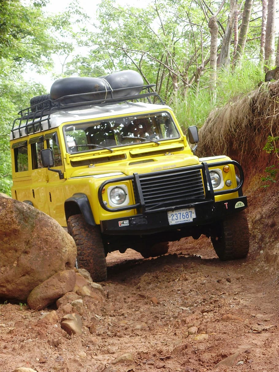 Landrover, Land Rover, Rock, Dirt Road, tough, obstacles, obstacle, adventure, costa rica, unmade road