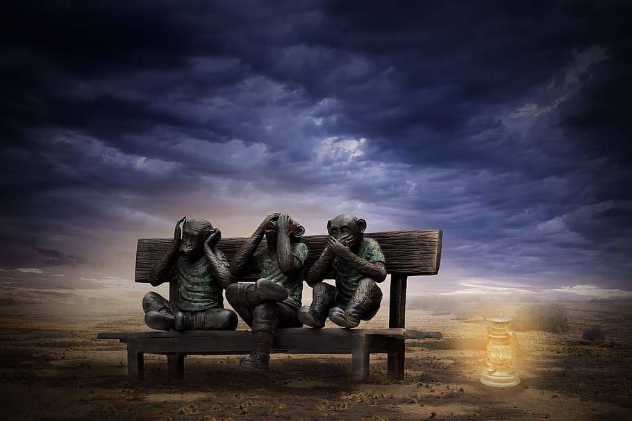 photograph, three, wise, monkeys seating, bench, three wise monkeys, see nothing, nothing to say, hear nothing, sculpture
