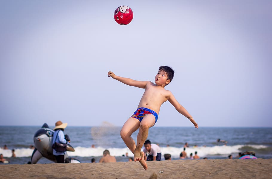 children, boy, soccer, sea, le quoc thanh, playing, vietnamese children, beach soccer, beach, land