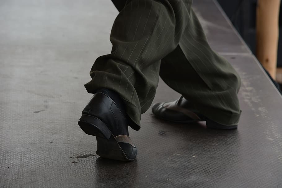 person, wearing, black, leather dress shoes, gray, pants, Hamburg, Tango Argentino, Festival, dance