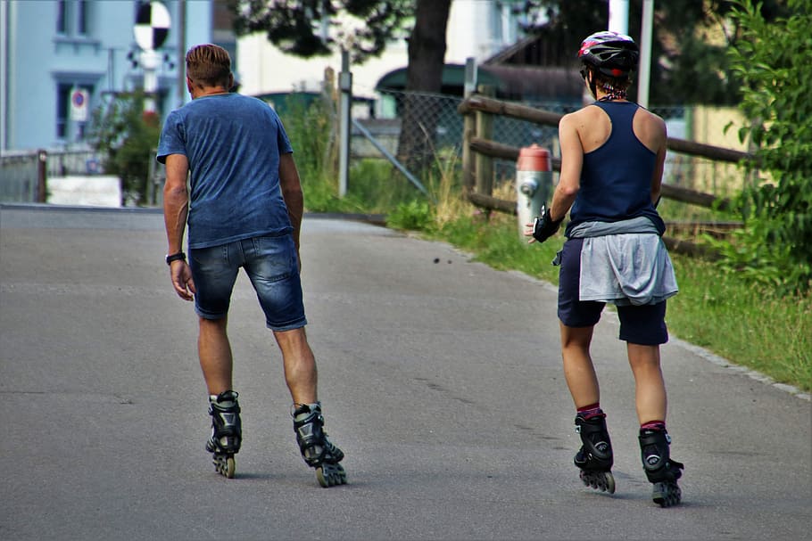 two, man, skating, middle, road, roller skates, para, total, romance, young