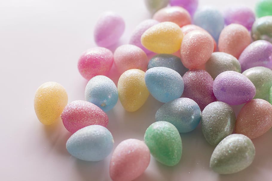 caramelos de colores variados, huevos de pascua, vacaciones, pascua, primavera, huevo de pascua, huevo, celebración, color, colorido