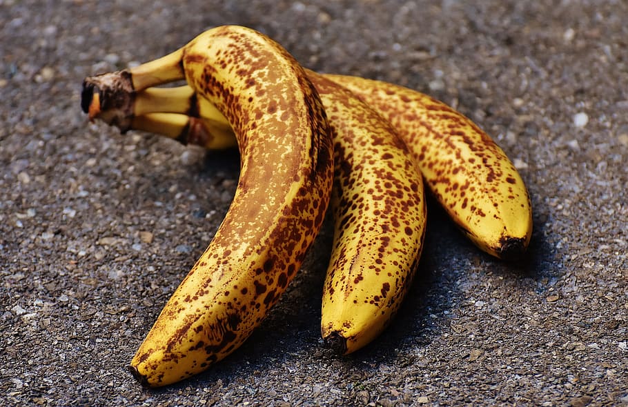bananas, fruits, fruit, healthy, yellow, brown spots, banana peel, ripe, nature, close