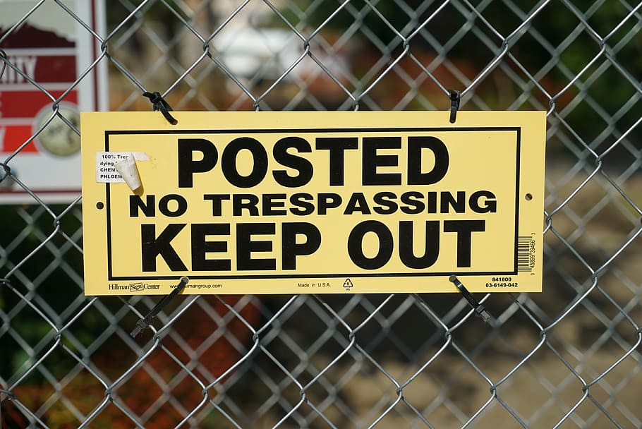 posted, trespassing, keep, signage, warnschild, traffic sign, street sign, road sign, stop, mobile phone