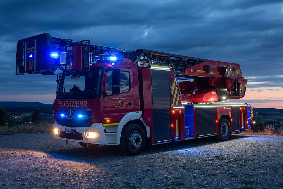 Rosenbauer, uso, proteção civil, escada, caminhão de bombeiros, combate a incêndios, equipamento, trabalho de combate a incêndios, automático, fogo