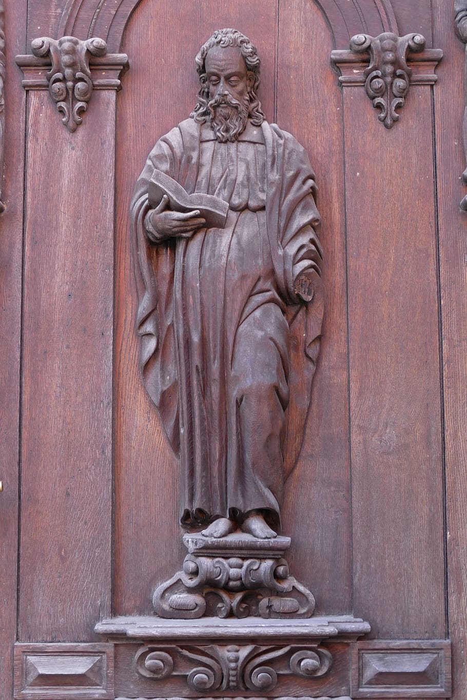 wolfenbüttel, church, door, input, wood, historically, portal, figure, statue, apostle