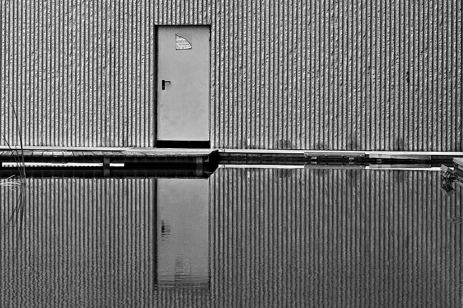 grayscale photo, door, minimalism, architecture, building, format, good, quality, bottomless, facade