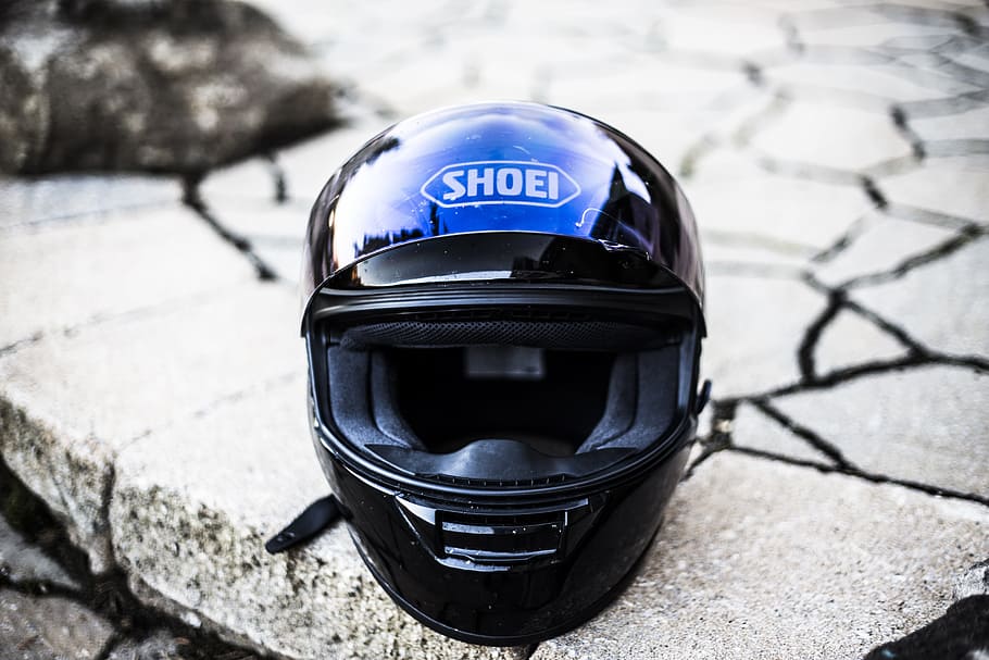 black, shoei full-face helmet, top, grey, stone fragment, motorbike, helmet, motorcycle, helm, shoei