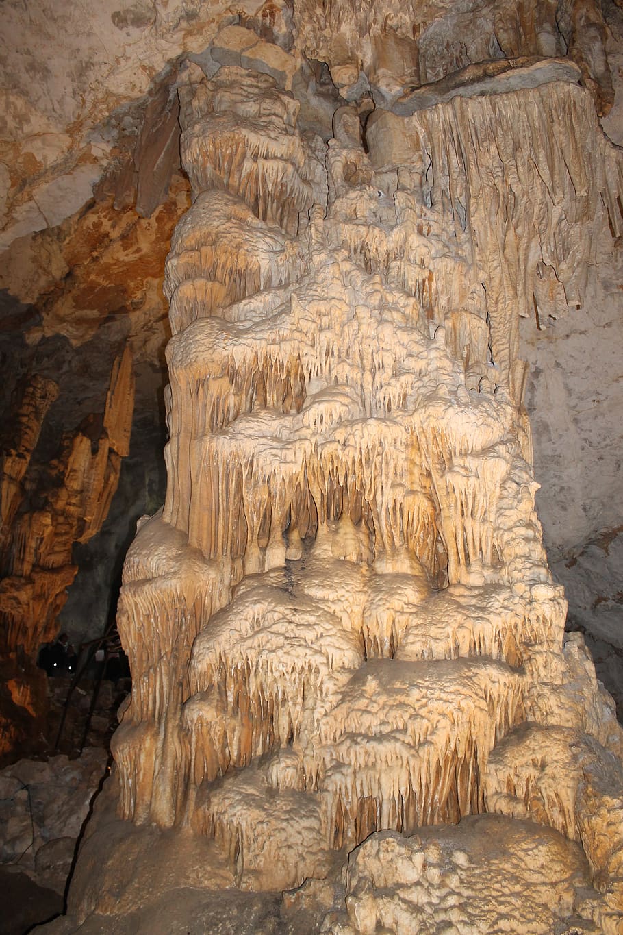 caves, bridesmaids, column, prehistory, rock formation, rock, geology, rock - object, solid, physical geography