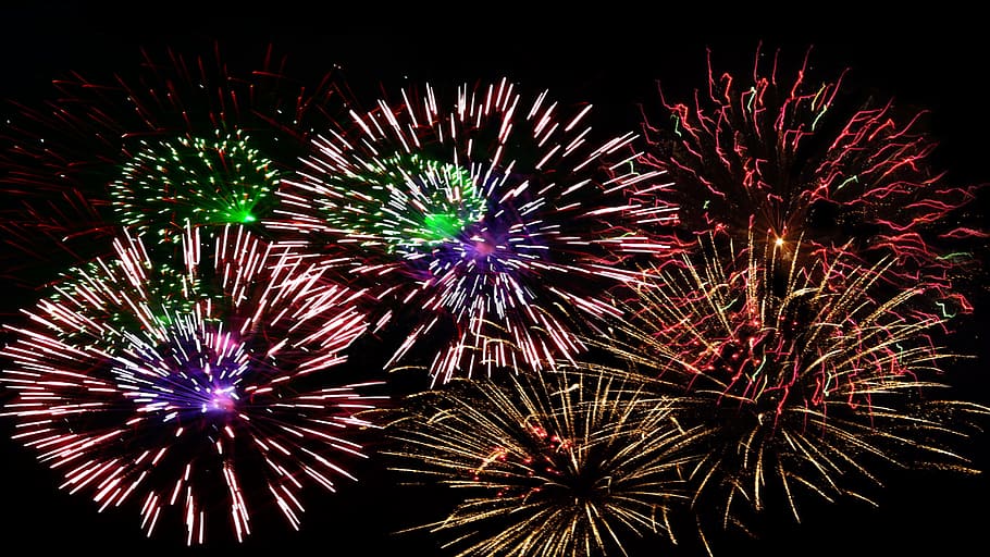 fireworks wallpaper, fireworks, new year's eve, annual financial statements, turn of the year, pyrotechnics, shower of sparks, celebrate, champagne, new year's day