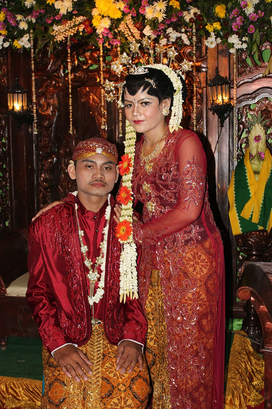 wedding, traditional javanese, tradition, batik, culture, traditional clothing, two people, young adult, adult, looking at camera
