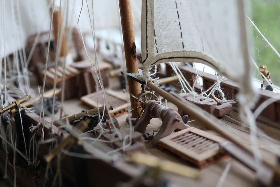boat, model, ship, vessel, tiller, ropes, sails, selective focus, day, transportation