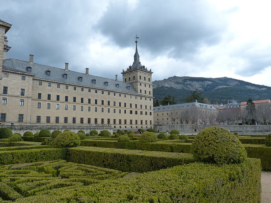 white, concrete, building, maze garden, Madrid, Spain, Escorial, Palace, Church, madrid, spain, escorial