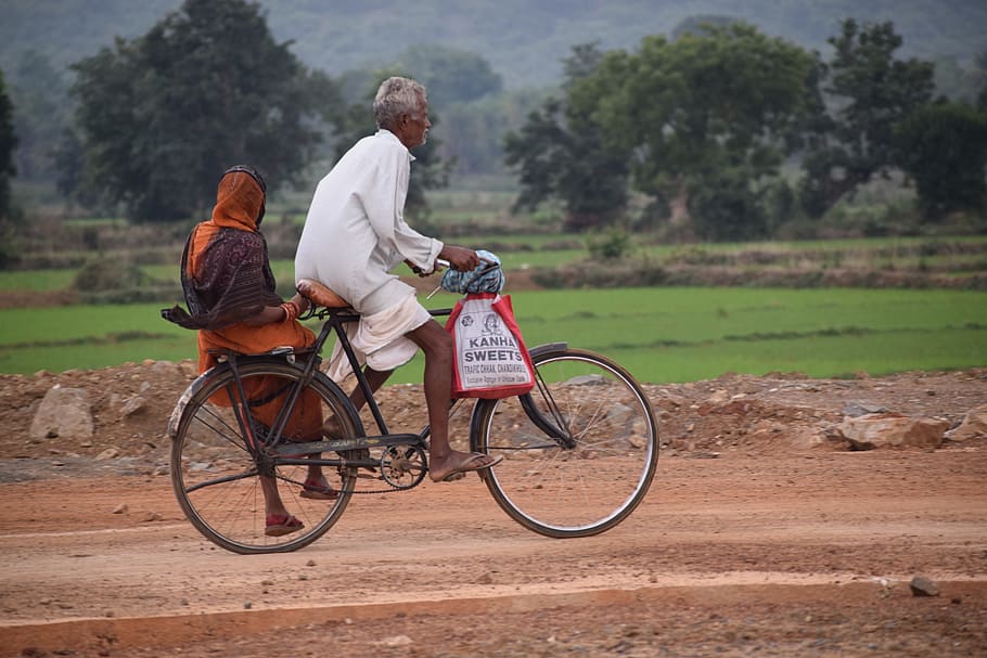 man, woman, riding, Old, Couple, Bicycle, Travel, Road, old couple, village