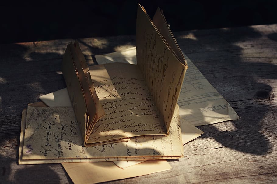 papel de impresora marrón, cartas, antiguo, escritura a mano, fuente, escrito, pasado, papelería, cerrar, madera