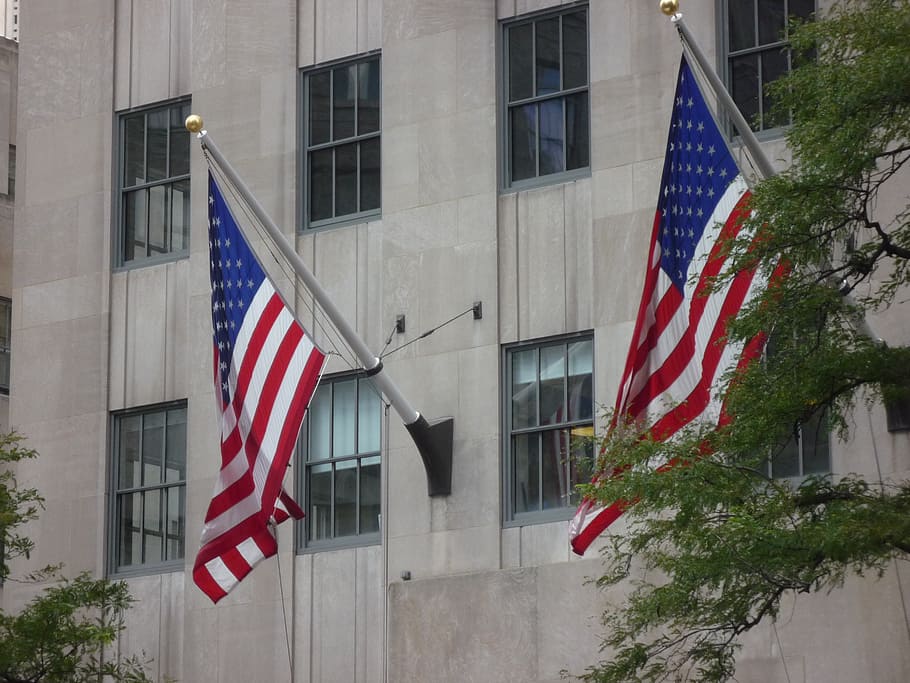 estados unidos, nueva york, ciudad, gran manzana, bandera, exterior del edificio, estructura construida, arquitectura, edificio, patriotismo