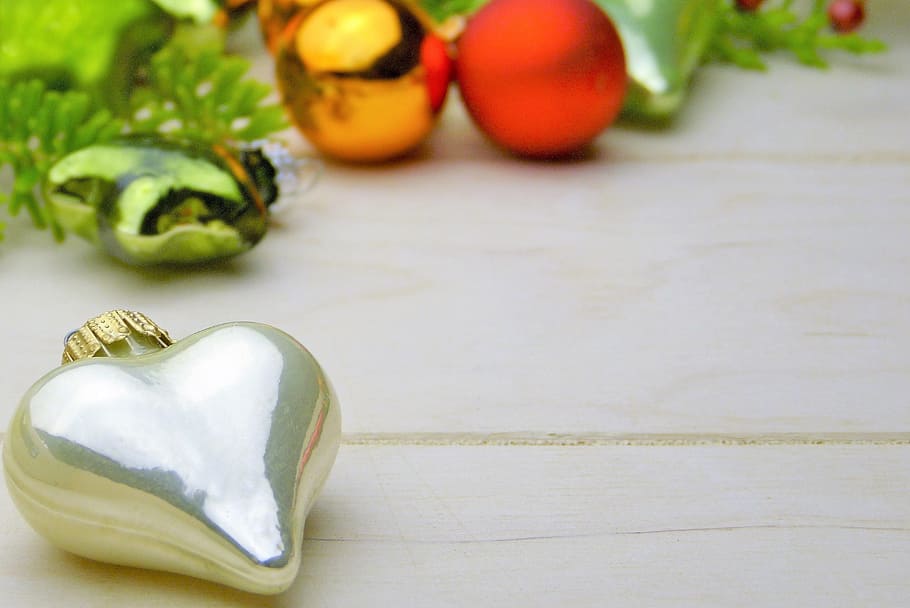 silver heart christmas bauble, beige, wooden, surface, heart, christmas decorations, deco, balls, christmas time, christmas