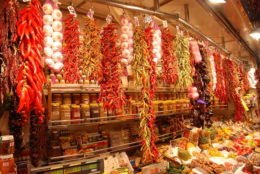 Barcelona, ​​Espanha, mercado de alimentos la boqueria, europa, viagem, espanhol, legumes, pimentas, loja, mercado