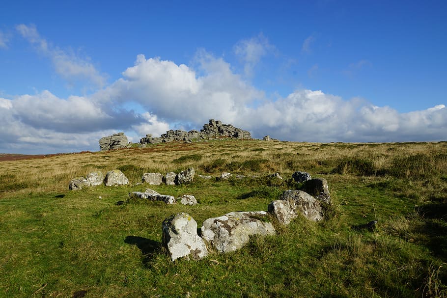 Antiguo, círculo de piedra, Dartmoor, antiguo círculo de piedra, dartmoor tor, cistvaen, granito, parque nacional, inglaterra, hierba