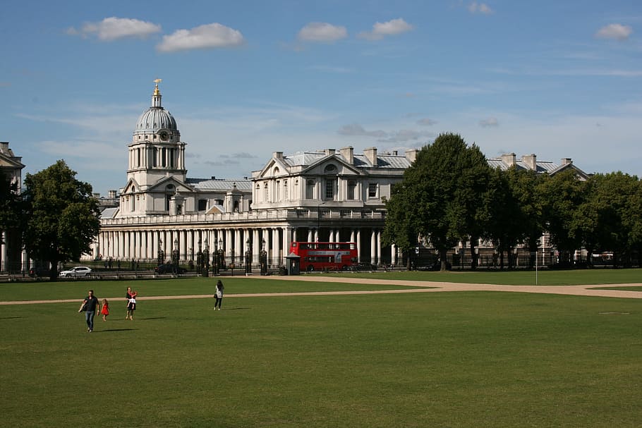 Greenwich, Lawn, London, architecture, famous Place, travel Locations, architecture And Buildings, people, outdoors, building Exterior