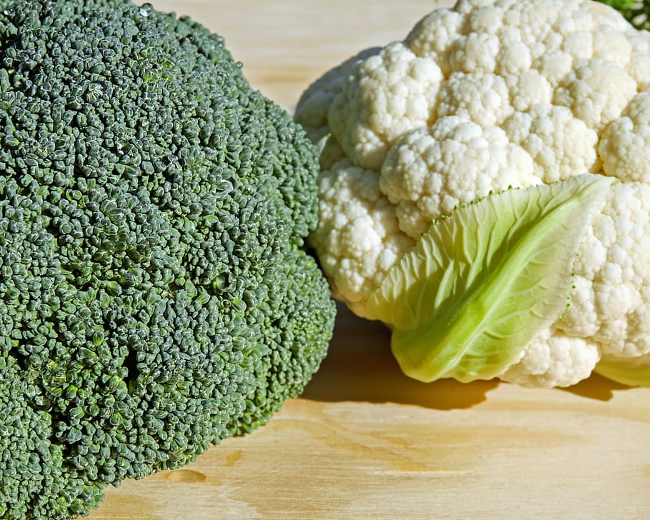 two, broccoli, cauliflower, vegetables, bio, healthy, vitamins, food, frisch, vegan