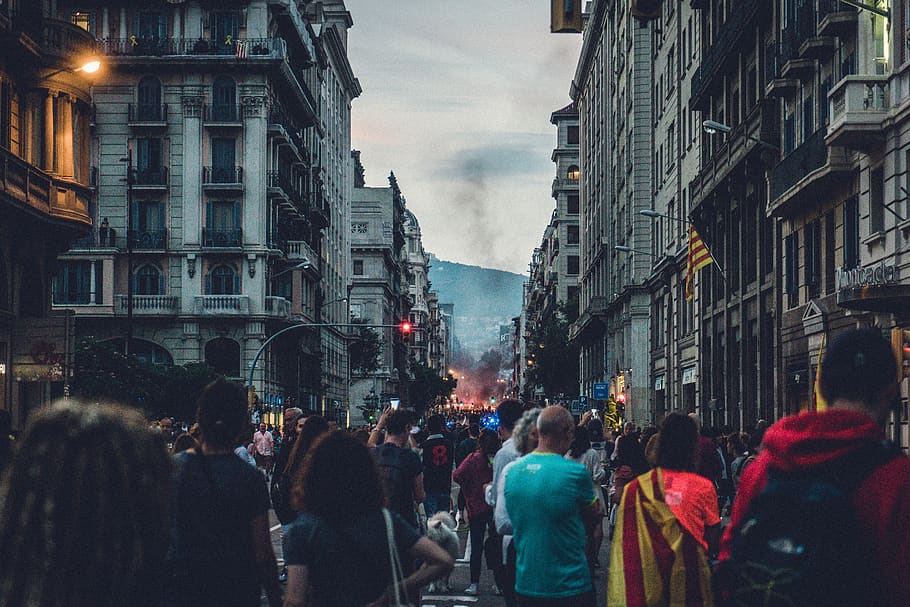 barcelona, ​​independencia, cataluña, españa, disturbios, arquitectura, multitud, ciudad, grupo de personas, exterior del edificio