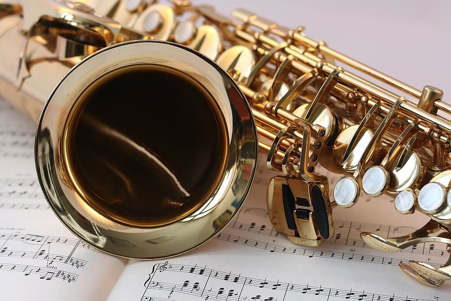gold-colored musical instrument, saxophone, music, gold, gloss, notenblatt, keys, instrument, section, reflection