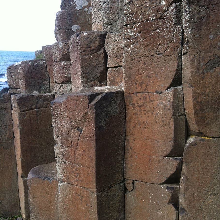 the giant's causeway, northern ireland, nature, history, architecture, built structure, the past, ancient, day, old