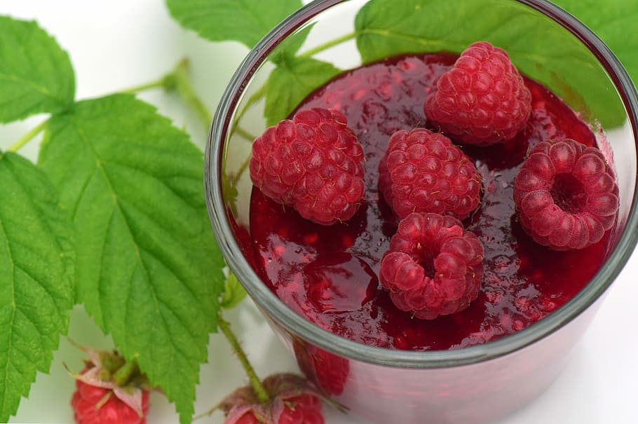 raspberry jam, raspberries, jam, cook, jam cooking, homemade, delicious, sweet, fresh, fruity