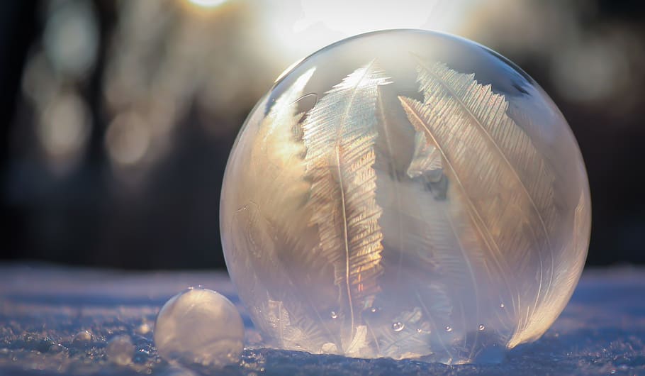 frozen bubble, soap bubble, winter, eiskristalle, frozen, ball, cold, ice, snow, frost
