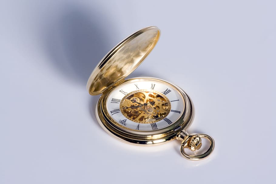 time, clock, jewel, pocket watch, studio shot, watch, gold colored, instrument of time, single object, indoors