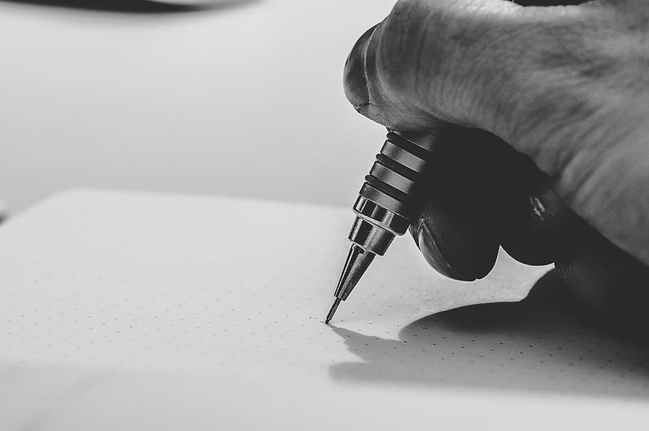 pessoa segurando a caneta, esboço, desenho, papel, caneta, bloco de notas, preto e branco, humano Mão, negócios, escrevendo
