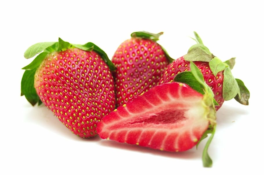 fresas rojas, jugosas, bayas, afrutadas, deliciosas, rojas, maduras, frescura, postres, frutas