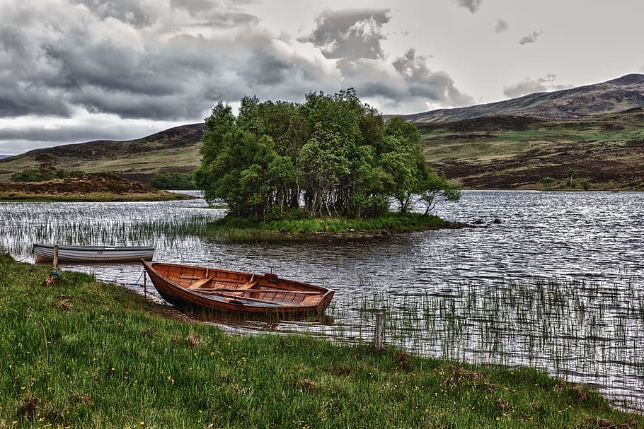 brown, boat, body, water, daytie, bank, reed, boot, rowing boat, clouds