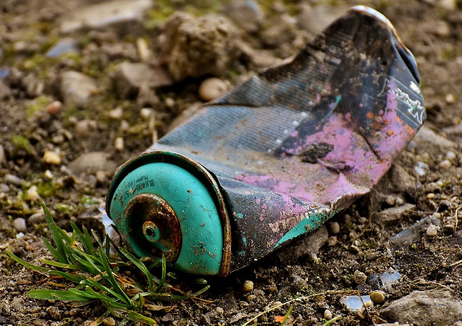 close-up photography, black, teal spray, spray can, color, graffiti, tin can, pollution, scruffy, rusty