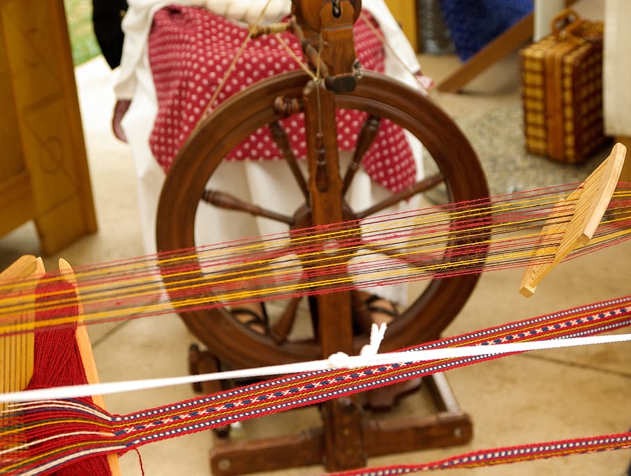 romania, wool, weaving, spinning wheel, museum, exhibition, focus on foreground, indoors, art and craft, close-up