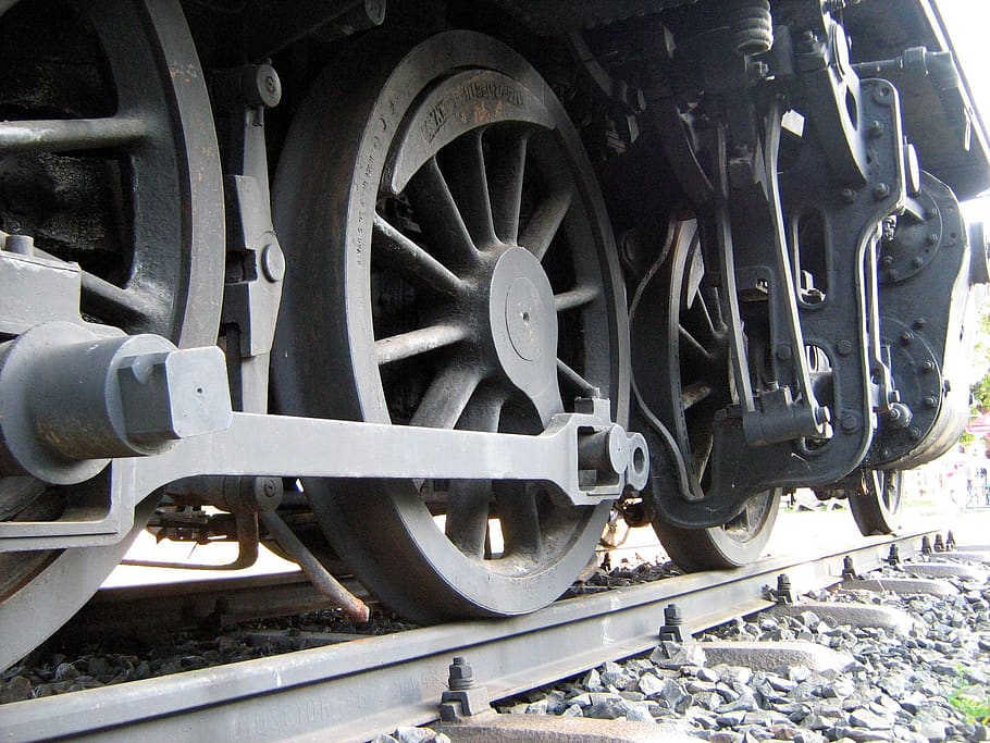 locomotive, rail, train, track, railroad track, rail transportation, transportation, wheel, mode of transportation, train - vehicle