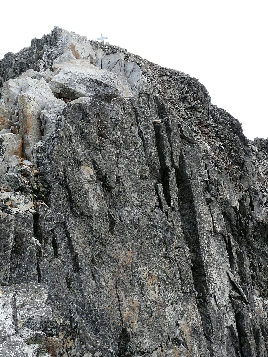 Pico, Aneto, Mountain, Alpine, pico de aneto, pyrenees, rock, rock wall, climbing, exposed