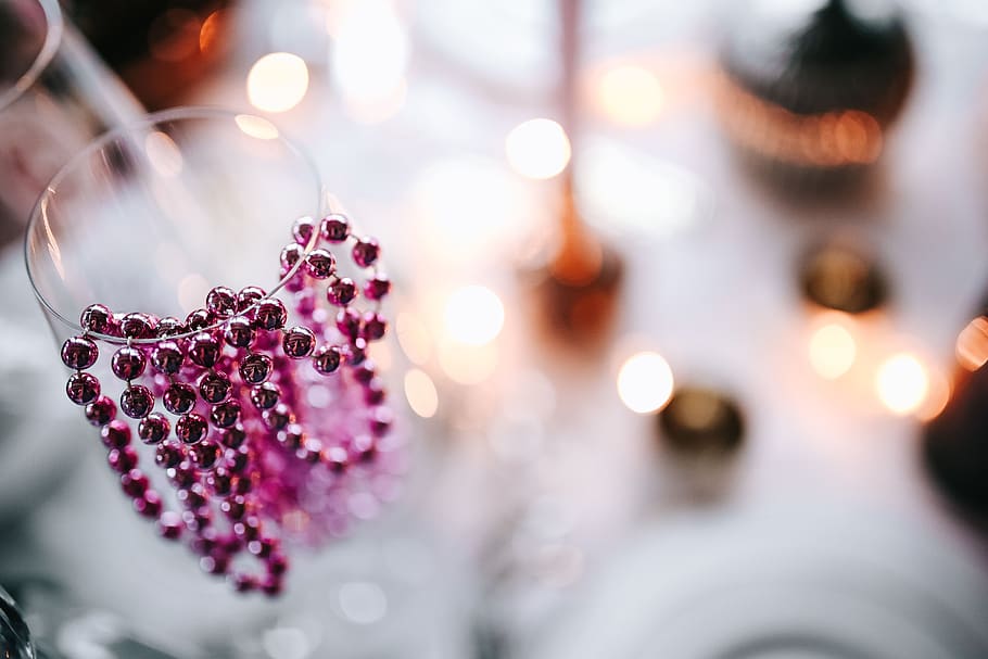 table, decorations, table set, pink, holiday, glamour, xmas, Christmas, selective focus, close-up