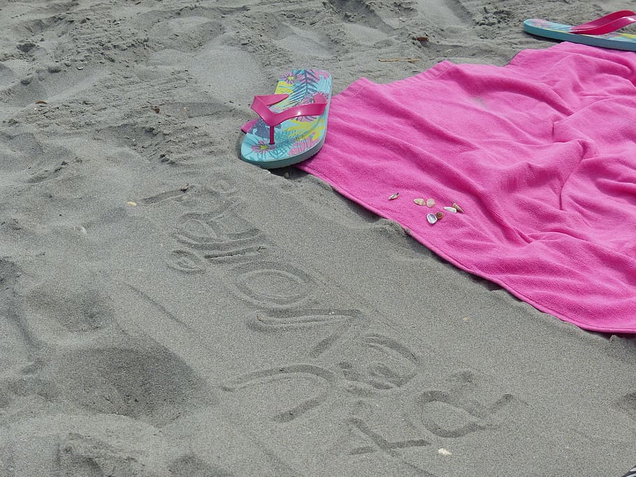 sand, beach, idleness, summer, writing, word, goodbye, towel, tong, shell
