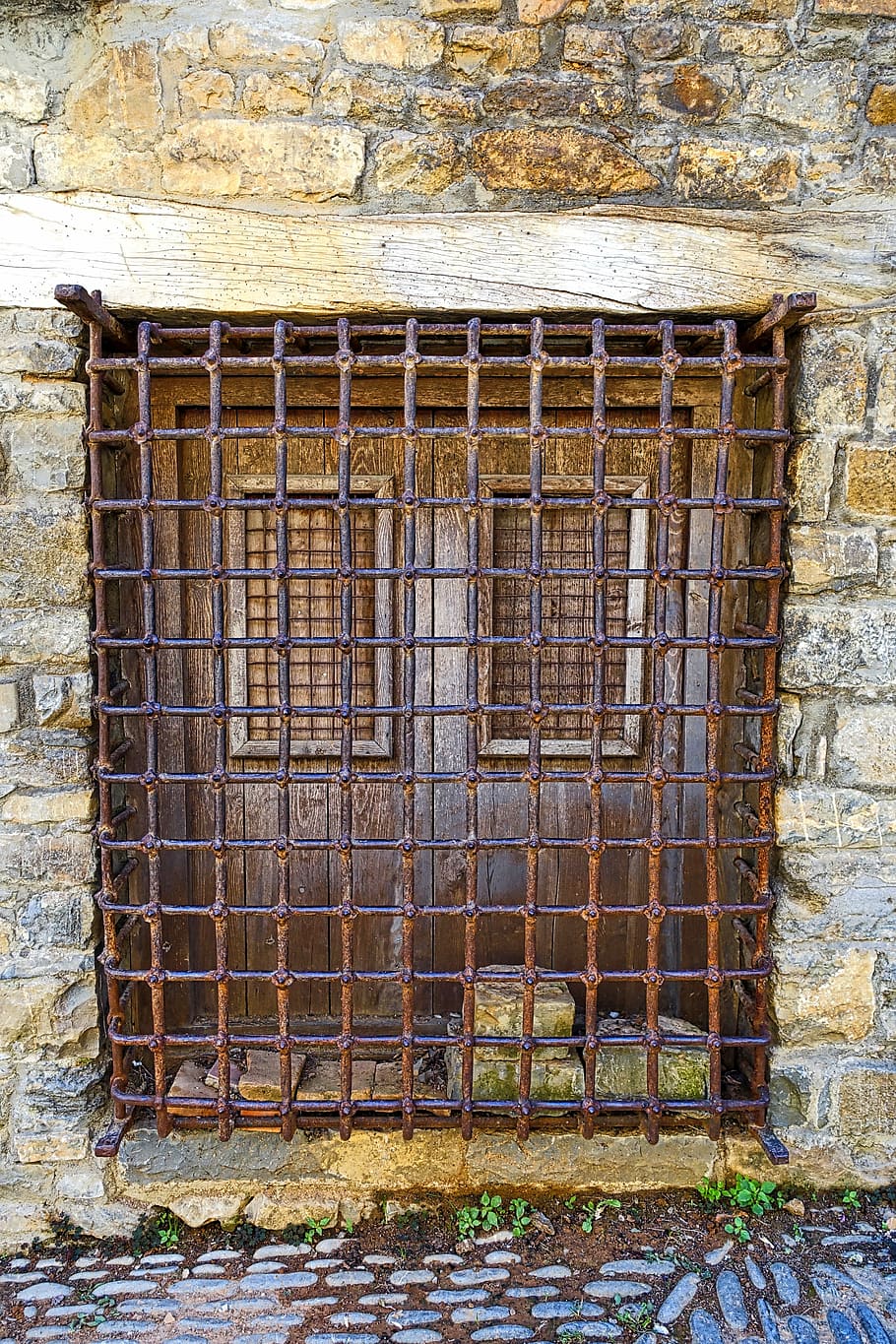 Bars, Window, Ironwork, exterior, defence, protection, brick wall, architecture, built structure, cage