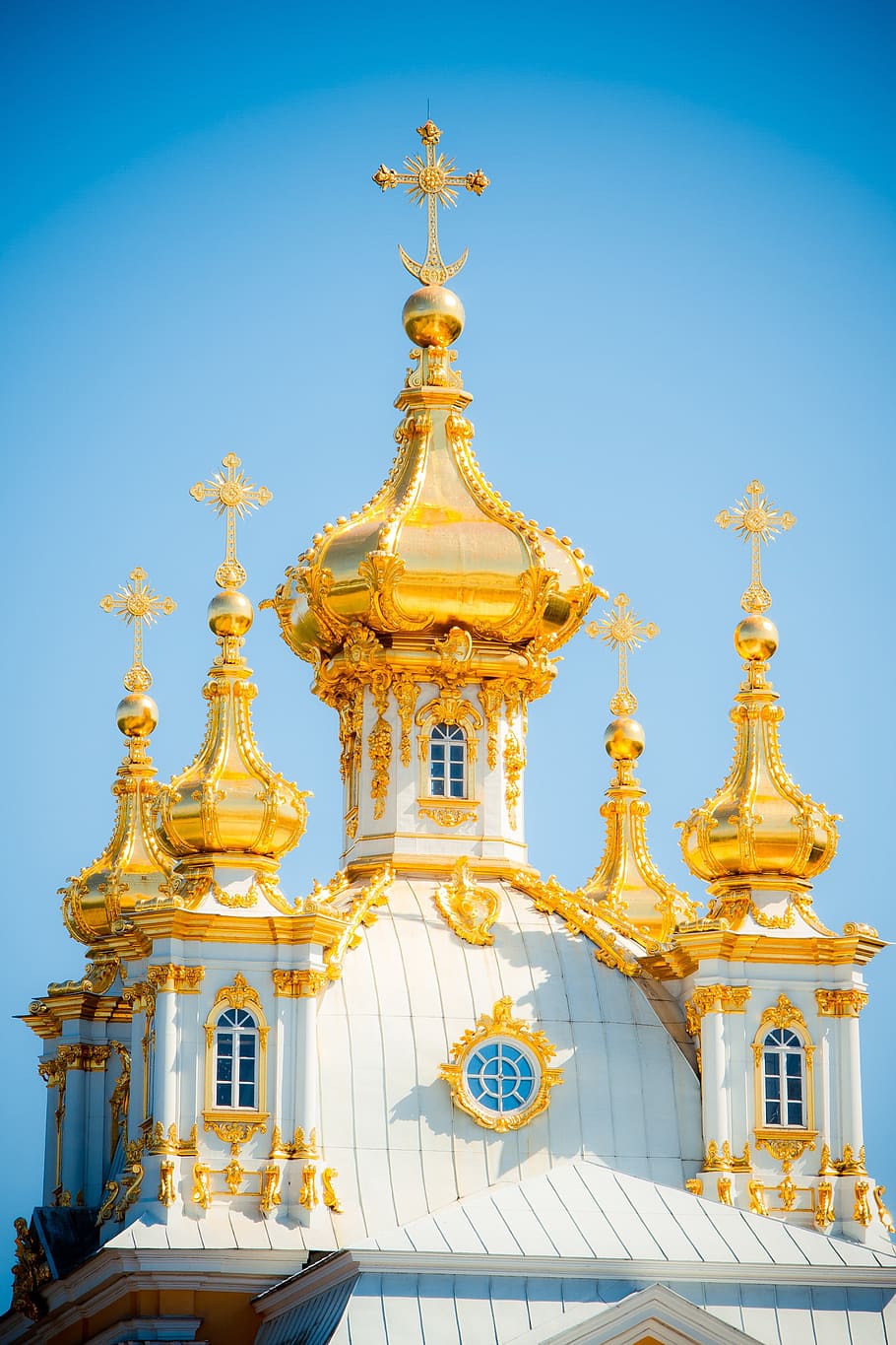 Peterhof, cúpula, San Petersburgo, Rusia, iglesia, la iglesia de Pedro y Pablo, ortodoxa, Federación Rusa, verano, edificio