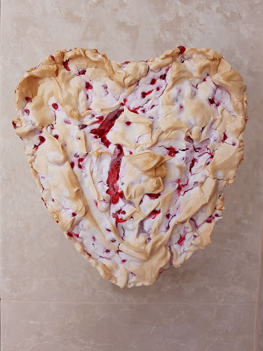 cake, currant cake, bake, eat, meringue, benefit from, food, bake your own, heart shape, heart
