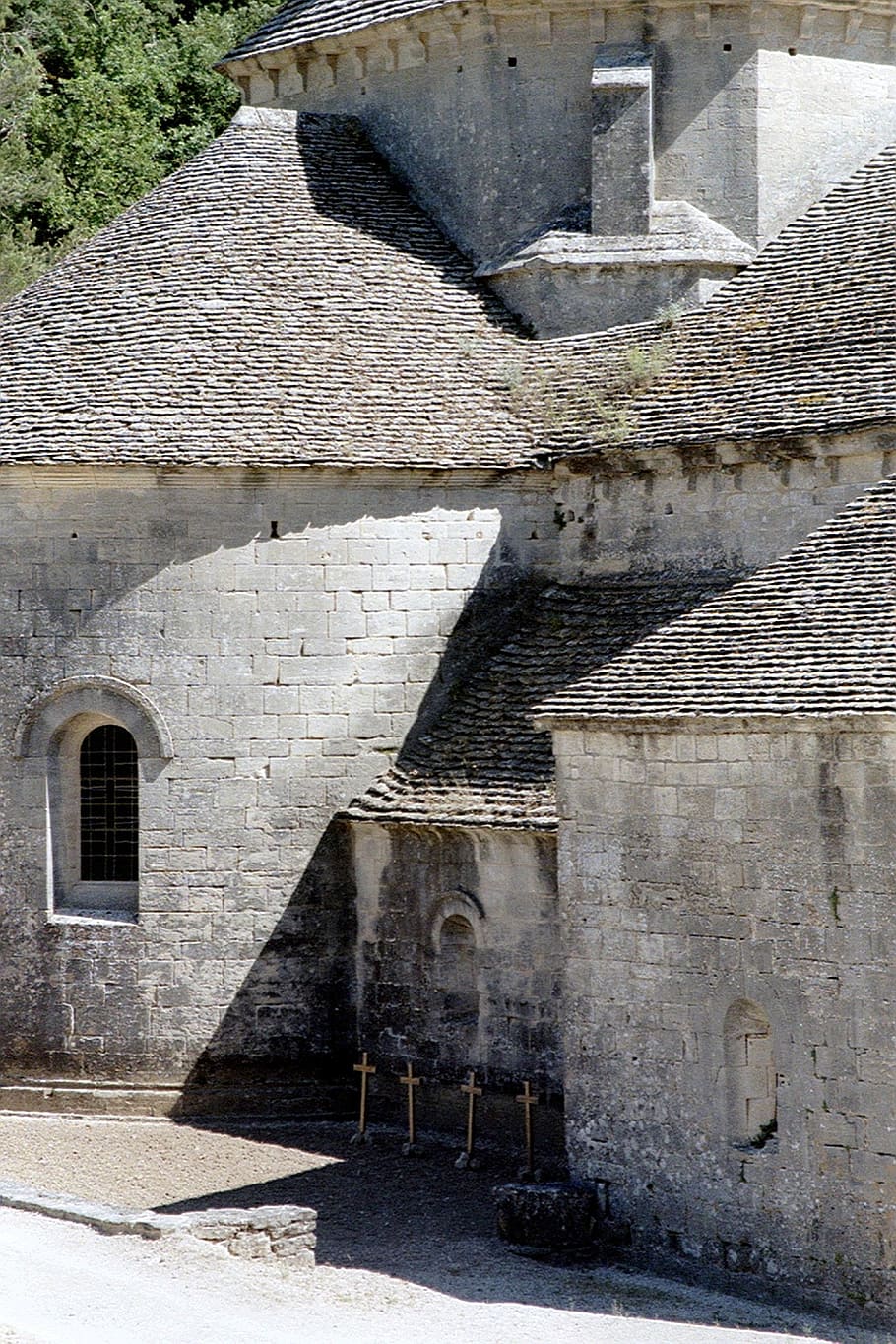 sénanque, notre dame de sénanque, monastery, the order of cistercians, gordes, department of vaucluse, france, faith, church, strictly