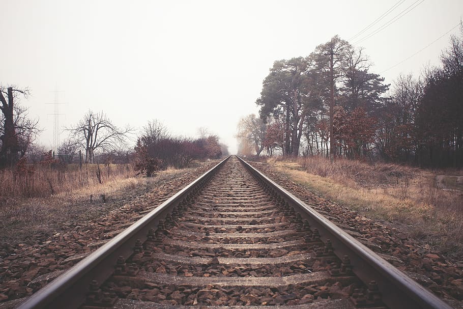 estrada de ferro sem fim, sem fim, estrada de ferro, nevoeiro, ferrovia Faixa, transporte, trem, aço, desaparecendo Ponto, jornada