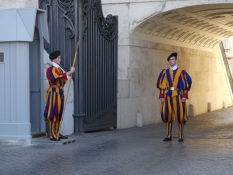 swiss guard, guards, italy, vatican, catholic, st peter's square, rome, st peter's basilica, pope, catholicism