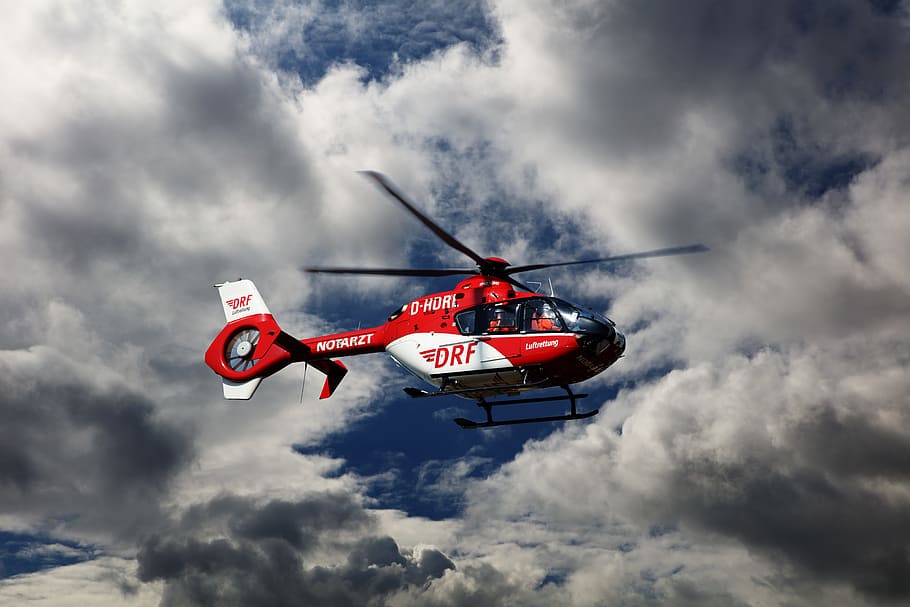 flying red helicopter, rescue helicopter, doctor on call, air rescue, rescue, helicopter, rescue flight monitors, use, fly, aviation