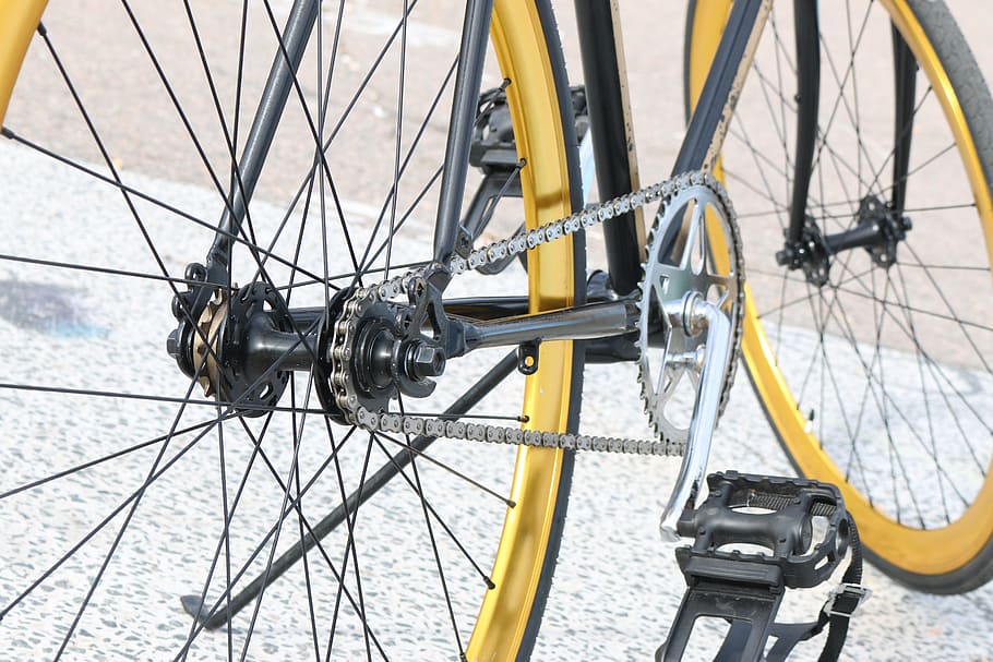black rigid bicycle, bicycle, gear, golden, hipster, chain, pedal, impeller, spoke, transportation