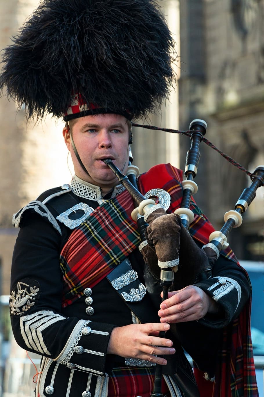 Bagpipe, Scotland, Edinburgh, playing the bagpipes, bagpiper, royal mile, music, portrait, musician, musical instrument